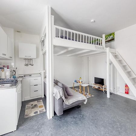 Joli Petit Studio A 200 M Du Tramway, Proche Paris, D'Orly, Rungis, Belle Epine Et Choisy Le Roi Appartement Thiais Buitenkant foto