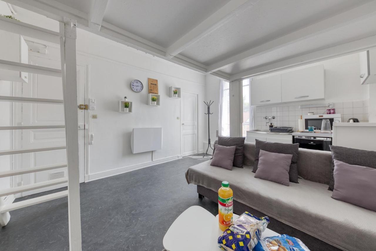 Joli Petit Studio A 200 M Du Tramway, Proche Paris, D'Orly, Rungis, Belle Epine Et Choisy Le Roi Appartement Thiais Buitenkant foto